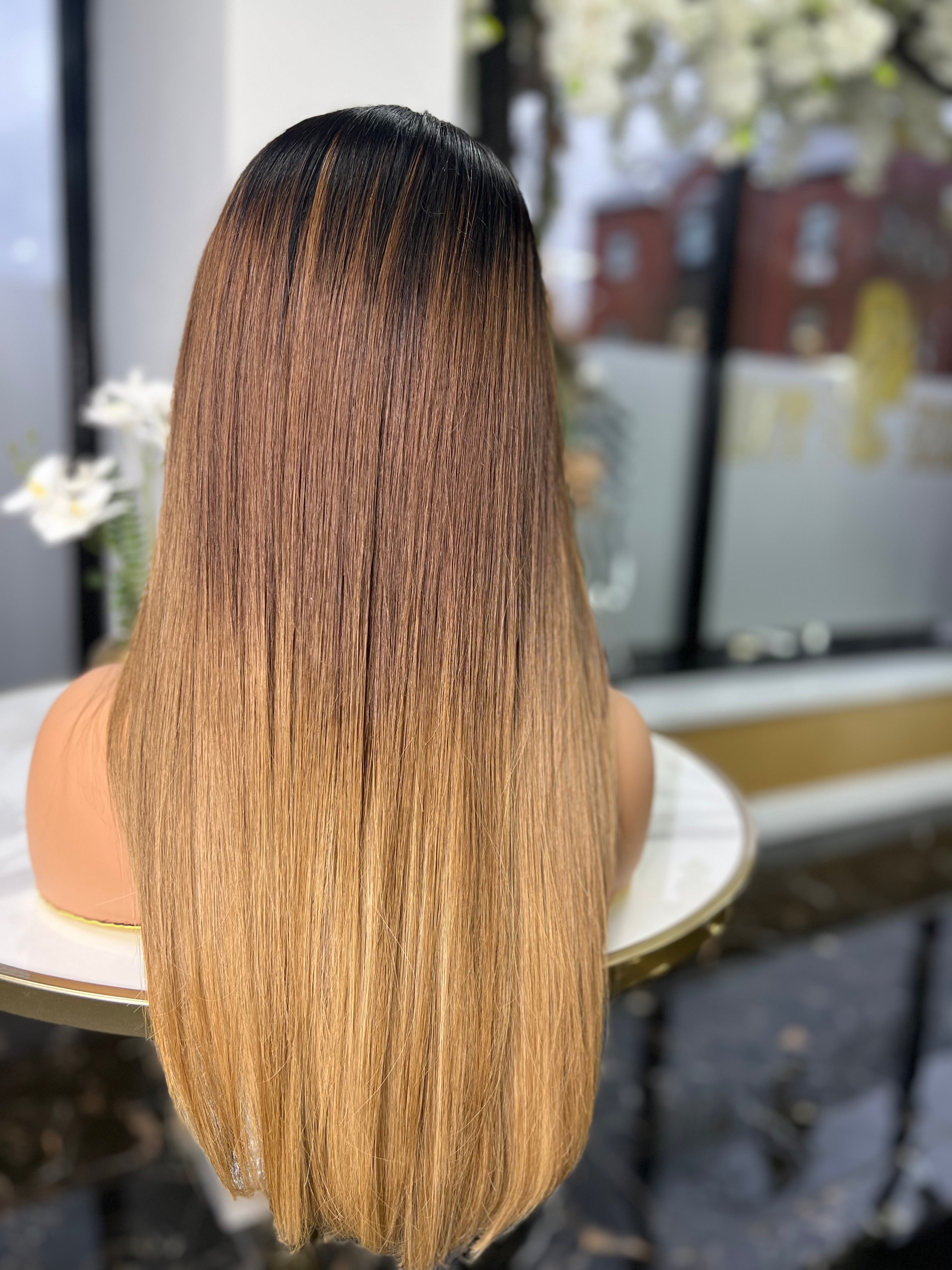 Kendal (Pre-order only) 20" Front Lace Custom Colour Wig