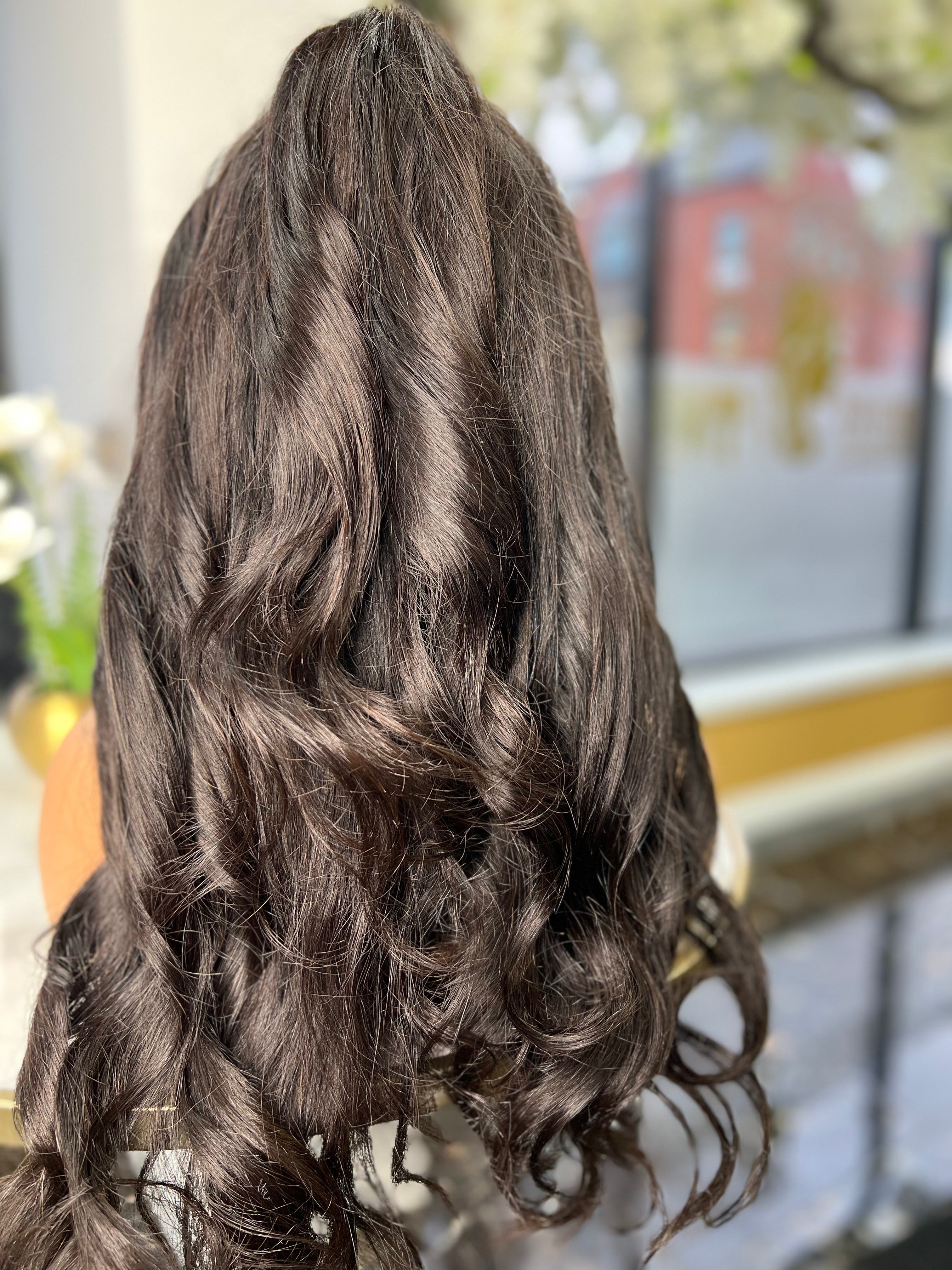 Bella (pre-order only) 22" Wavy 13x6 Front Lace Wig