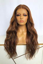 Load image into Gallery viewer, Megan 22&quot; Front Lace Wig 6x6
